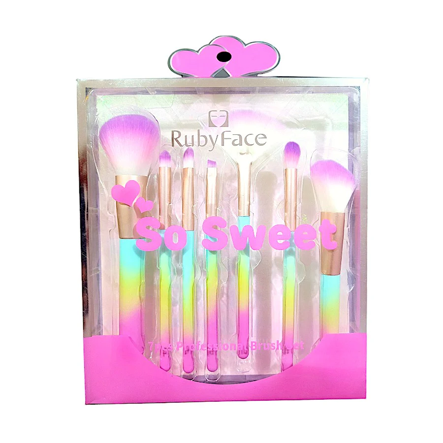 Ruby Face Tijera para Cejas