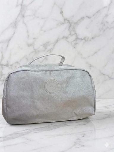[SF6662] SOFIA ZUL COSMETIQUERA 2 DIVISIONES IMPERMEABLE